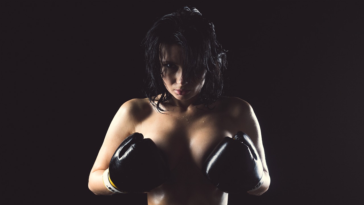 female body, boxing gloves, boxer, athlete, portrait, female boxer, skin, woman, young woman, female, modeling, pose, posing, boxing, sports, model, girl, naked girl